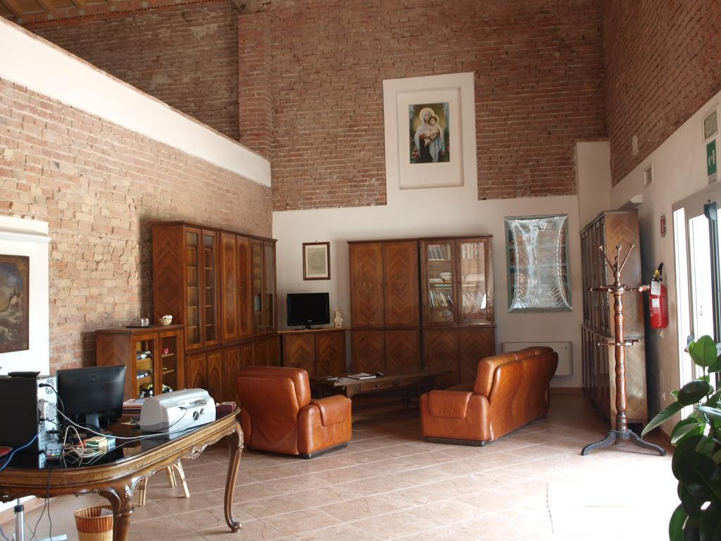 הוסטל Rivarolo del Re ed Uniti La Cascina Del Sole מראה חיצוני תמונה