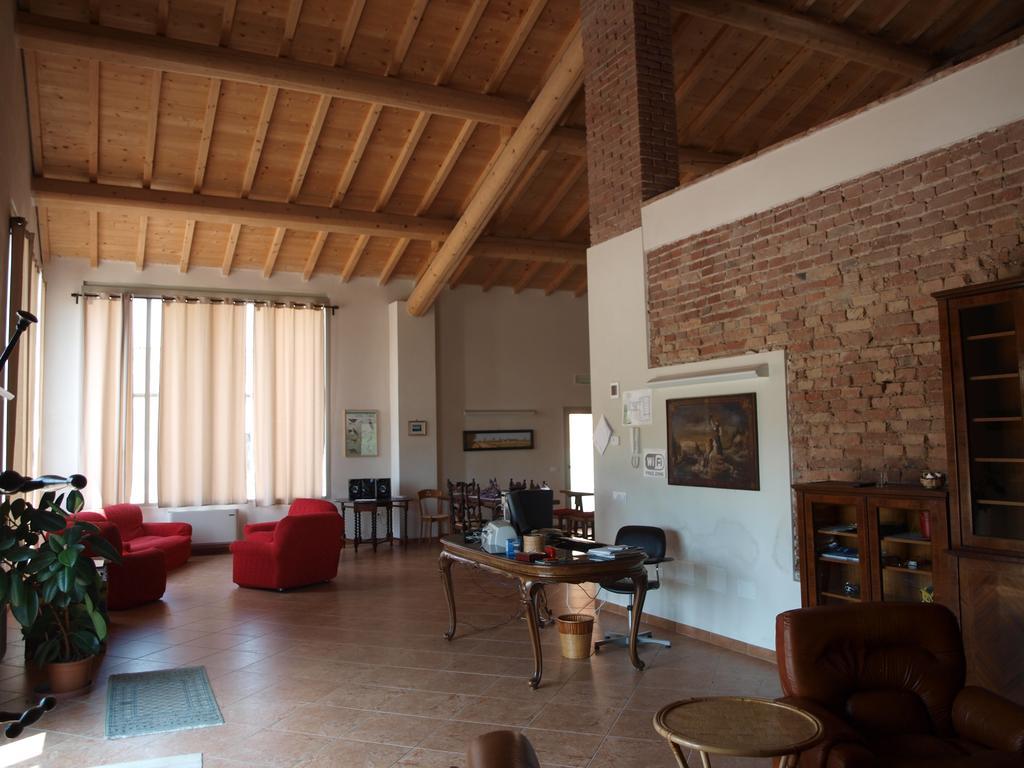 הוסטל Rivarolo del Re ed Uniti La Cascina Del Sole מראה חיצוני תמונה